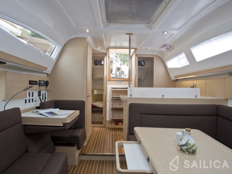 Elan 40 Impression - Yacht Charter Sailica