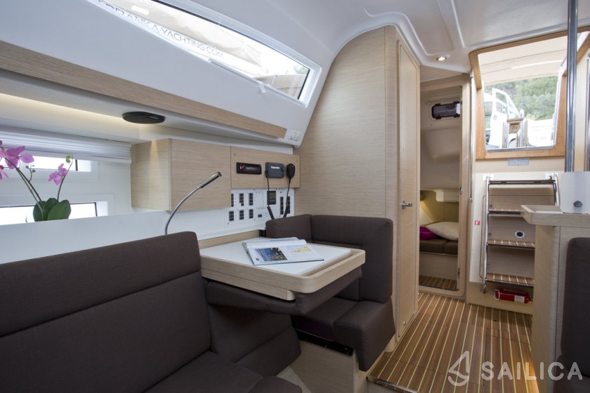 Elan 40 Impression - Yacht Charter Sailica