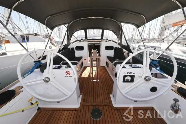 Elan Impression 40.1 - Yacht Charter Sailica