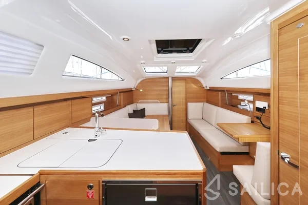Elan Impression 40.1 - Yacht Charter Sailica
