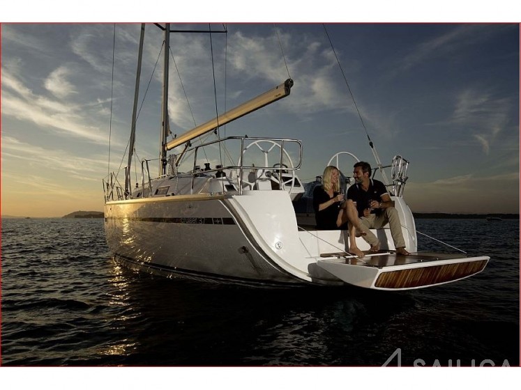Bavaria 37 Cruiser - Yacht Charter Sailica
