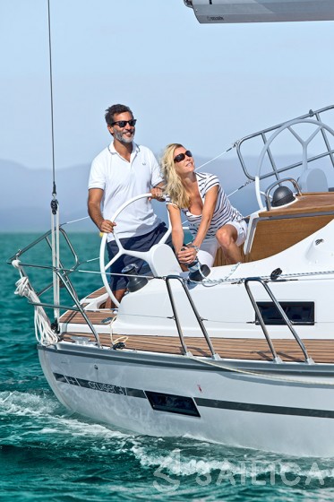 Bavaria 37 Cruiser - Yacht Charter Sailica