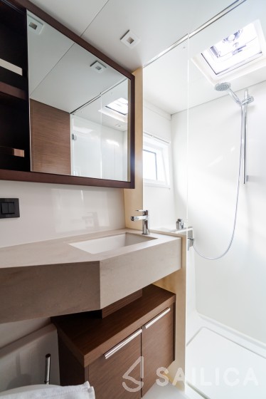 Lagoon 46  - Yacht Charter Sailica