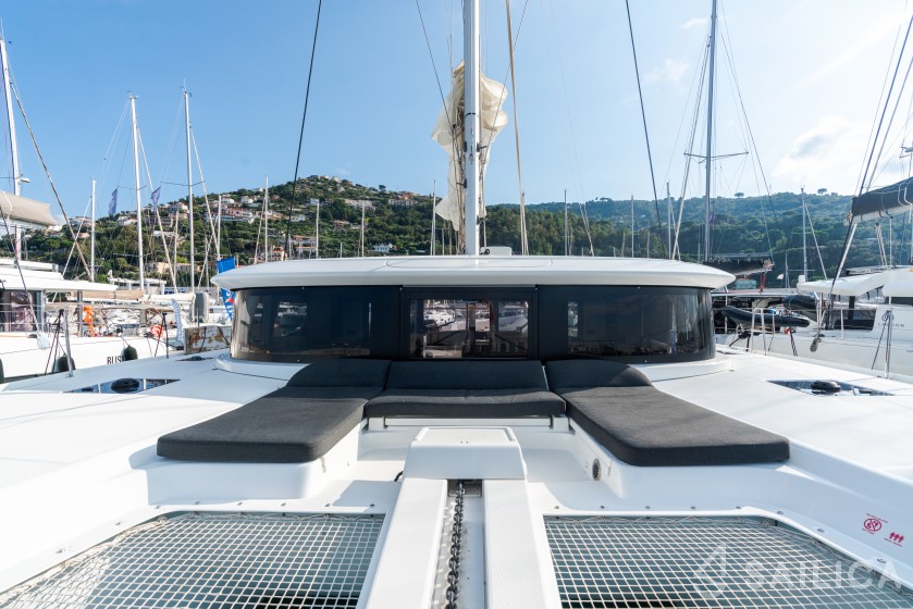 Lagoon 46  - Yacht Charter Sailica