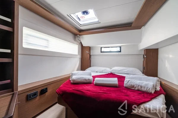 Lagoon 46  - Yacht Charter Sailica