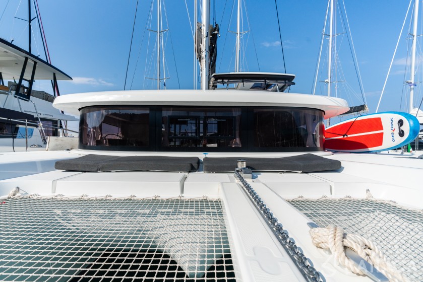 Lagoon 42 - Yacht Charter Sailica