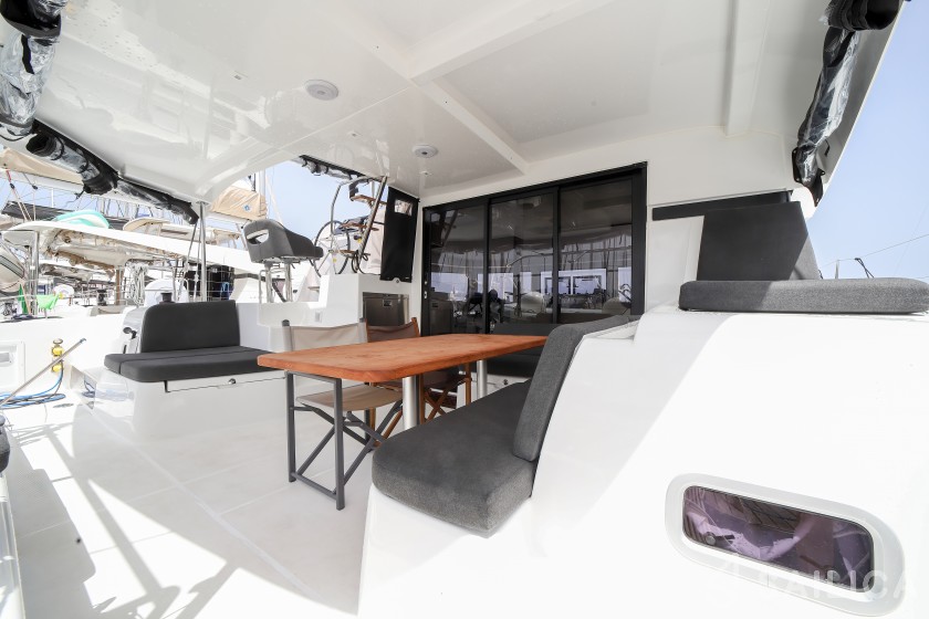 Lagoon 46  - Yacht Charter Sailica
