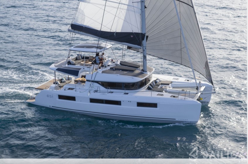 Lagoon 51 - Yacht Charter Sailica