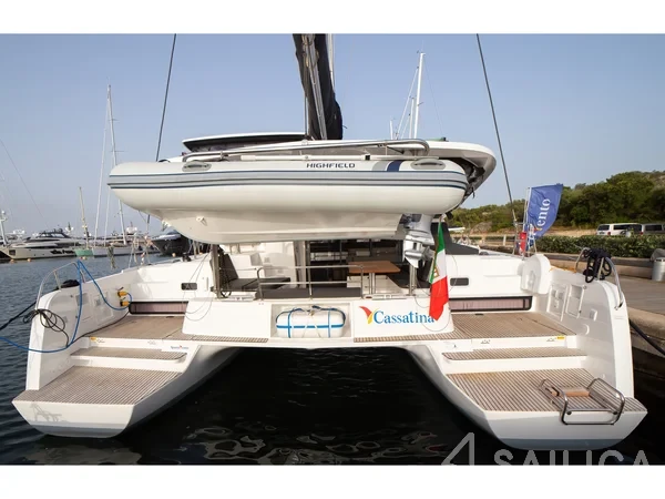 Lagoon 42 - Yacht Charter Sailica