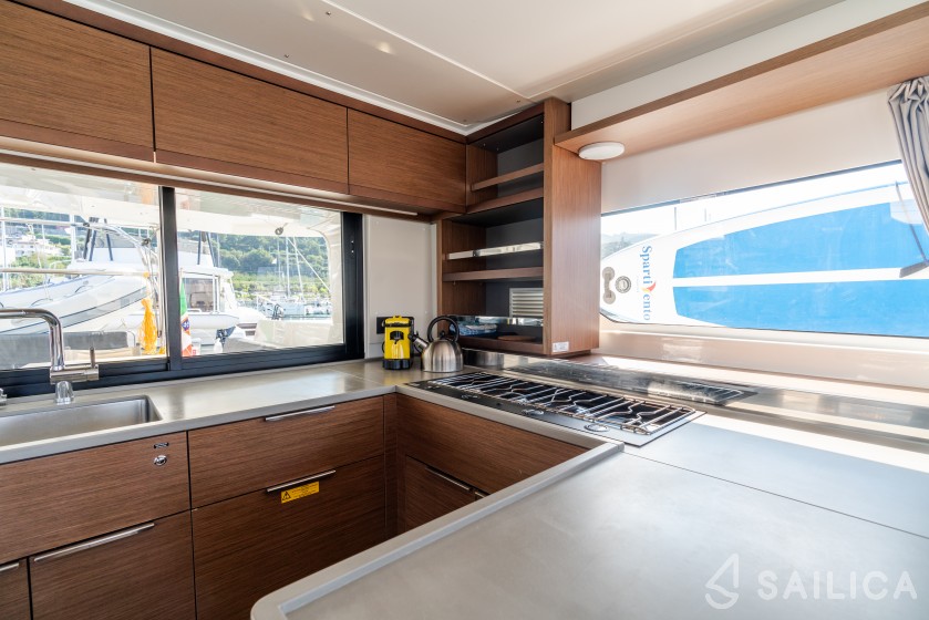 Lagoon 46  - Yacht Charter Sailica