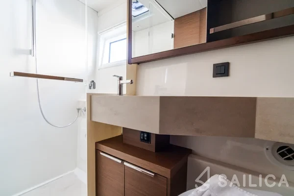 Lagoon 46  - Yacht Charter Sailica