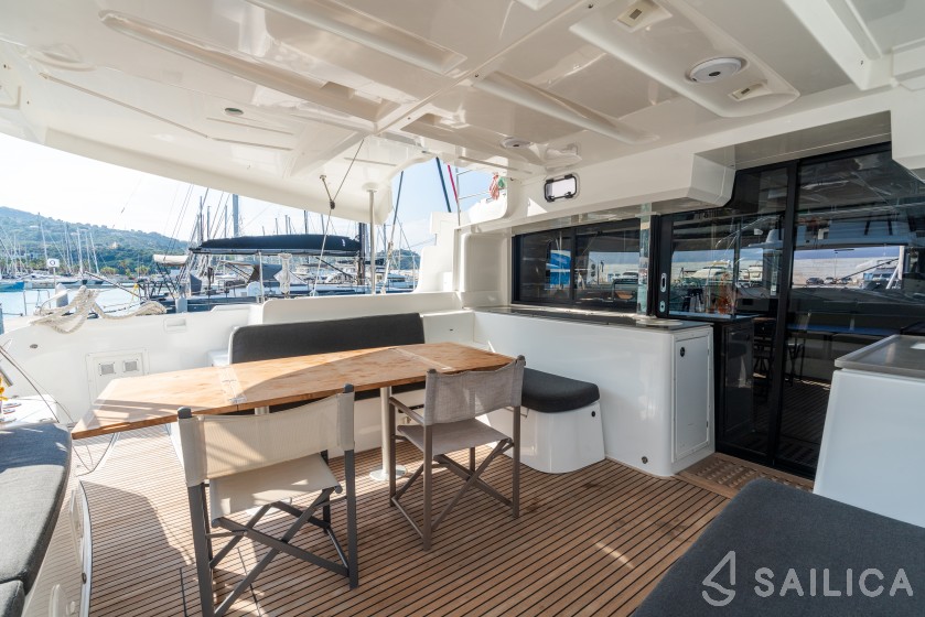 Lagoon 46  - Yacht Charter Sailica