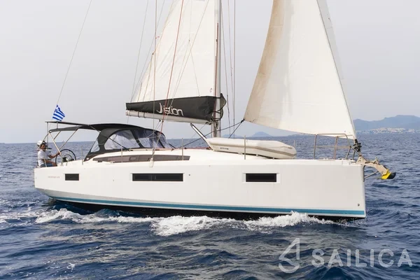 Sun Odyssey 410 - Yacht Charter Sailica