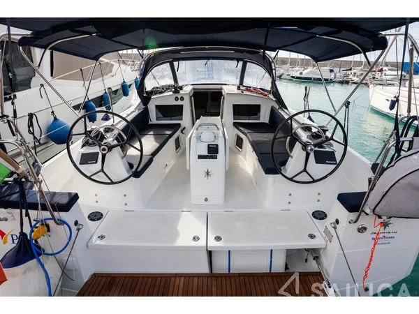 Sun Odyssey 410 - Yacht Charter Sailica