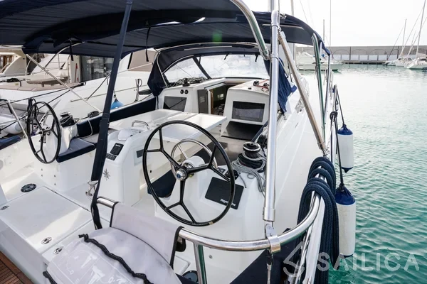 Sun Odyssey 410 - Yacht Charter Sailica