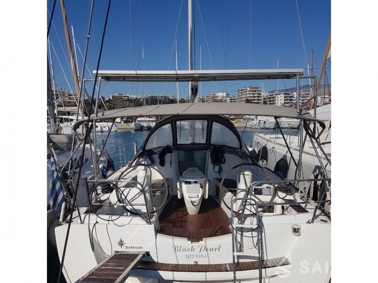 Sun Odyssey 42i - Yacht Charter Sailica