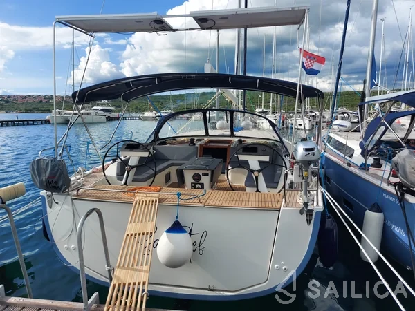 D&D Kufner 50 - Yacht Charter Sailica