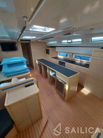 D&D Kufner 50 - Yacht Charter Sailica