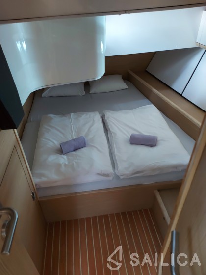 D&D Kufner 50 - Yacht Charter Sailica