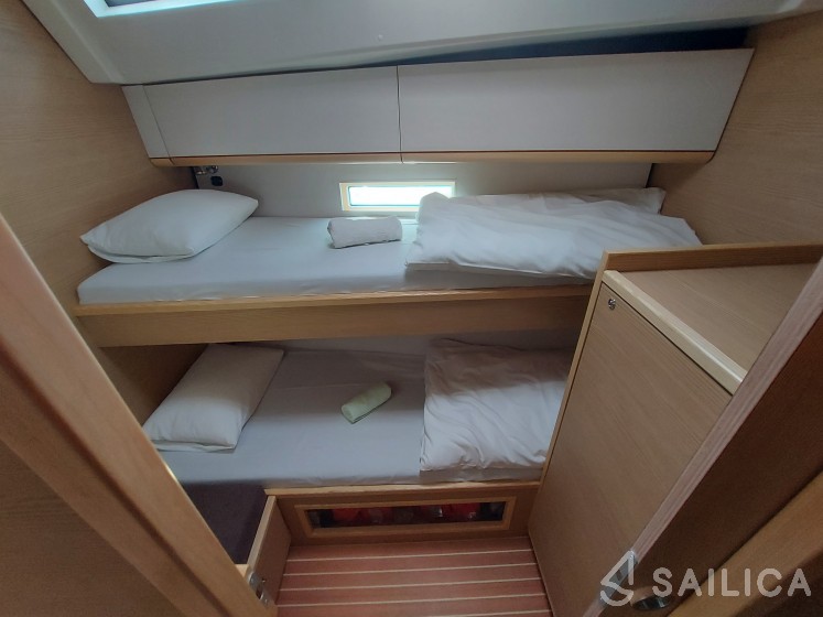 D&D Kufner 50 - Yacht Charter Sailica