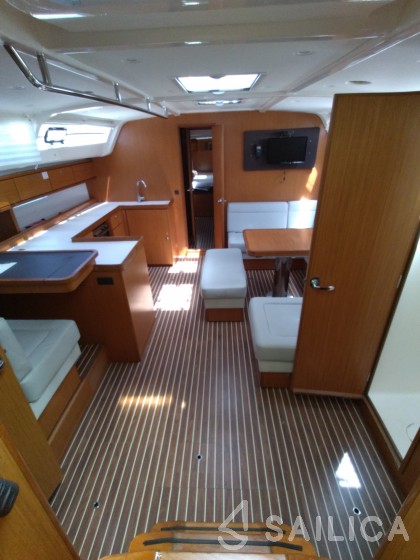 Bavaria 51 Cruiser - Yacht Charter Sailica