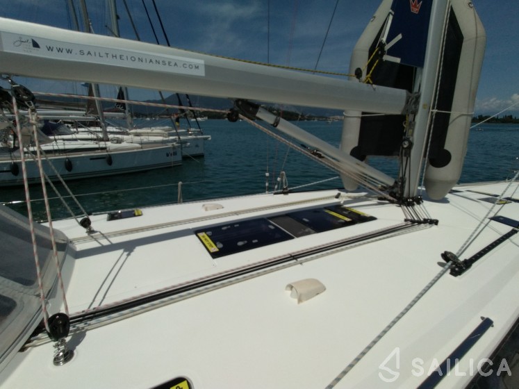 Bavaria 51 Cruiser - Yacht Charter Sailica