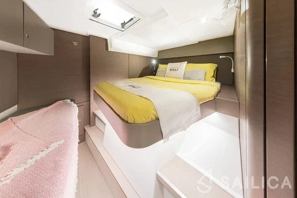 Bali Catspace - Yacht Charter Sailica