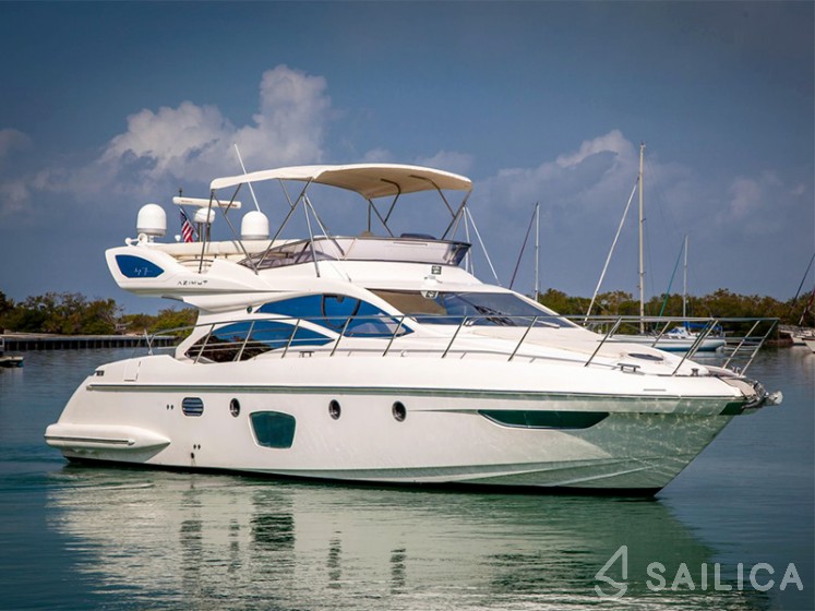 Azimut 47 - Yacht Charter Sailica