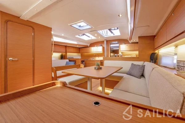Dufour 430 - Yacht Charter Sailica