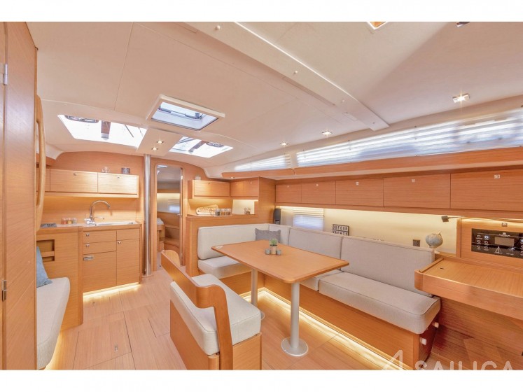 Dufour 430 - Yacht Charter Sailica