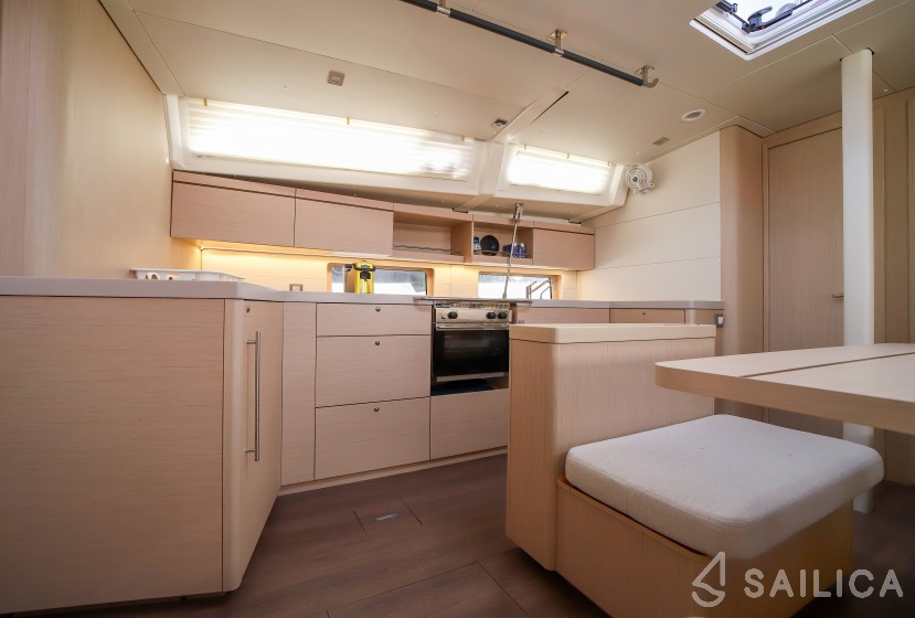 Oceanis 46.1 - Yacht Charter Sailica