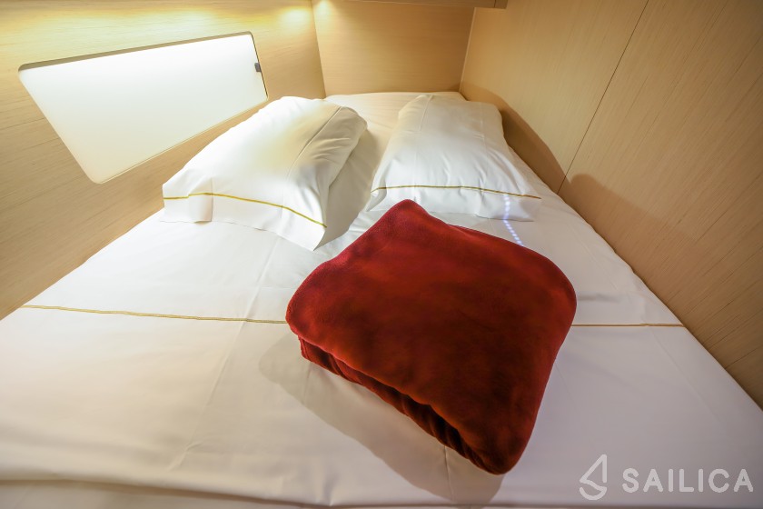 Oceanis 46.1 - Yacht Charter Sailica