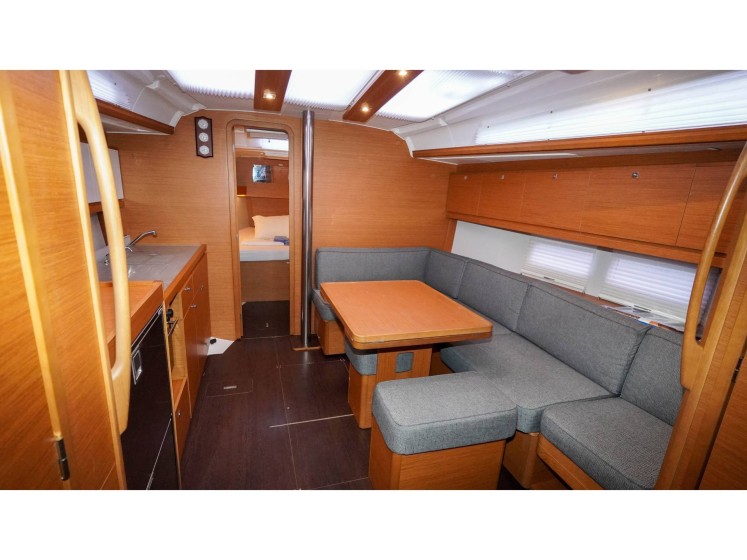 Dufour 390 - Yacht Charter Sailica