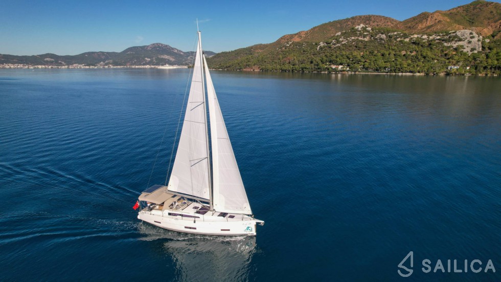 Dufour 390 - Yacht Charter Sailica