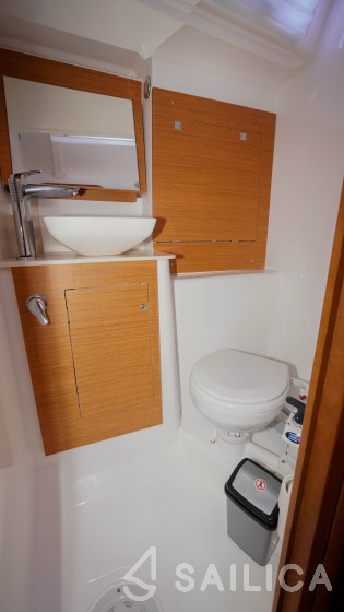 Dufour 390 - Yacht Charter Sailica