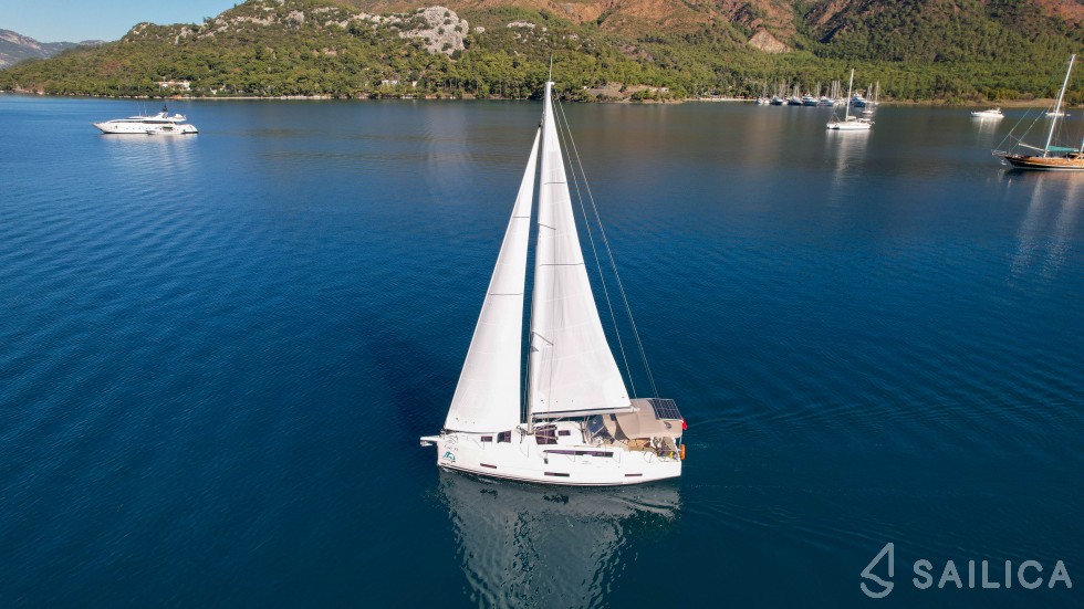 Dufour 390 - Yacht Charter Sailica