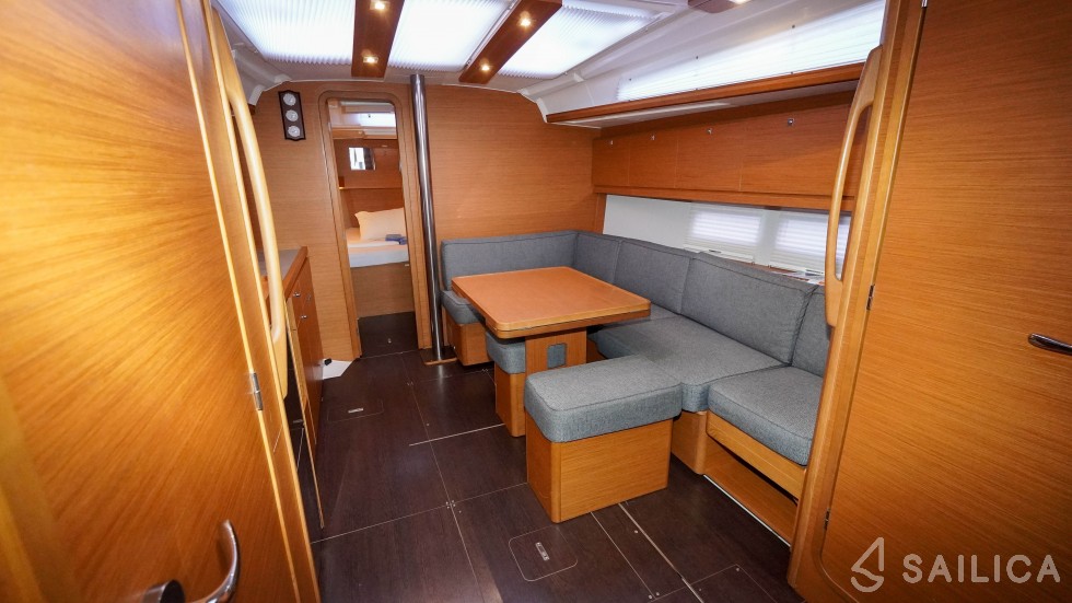 Dufour 390 - Yacht Charter Sailica