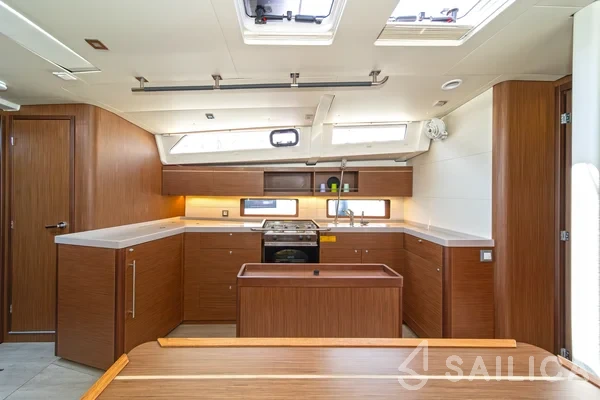 Oceanis 46.1 - Yacht Charter Sailica