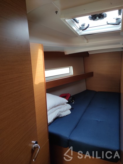 Sun Odyssey 440 - Yacht Charter Sailica