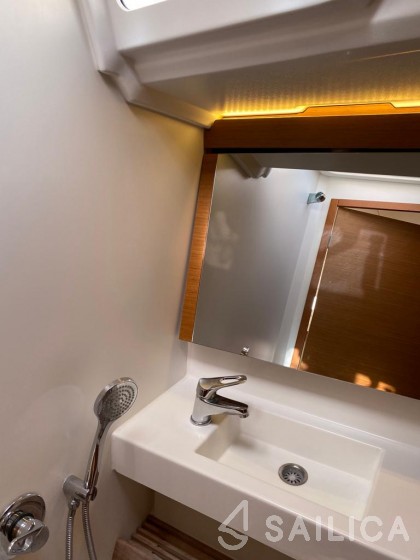 Sun Odyssey 440 - Yacht Charter Sailica