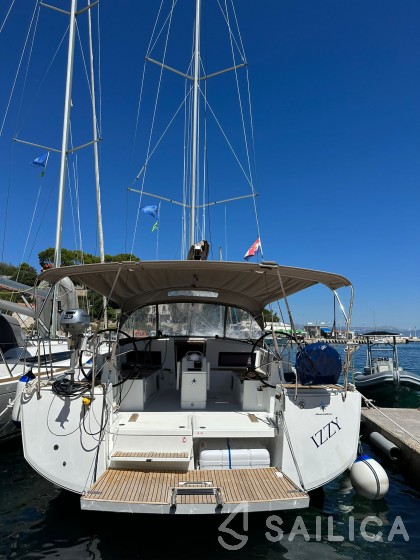 Sun Odyssey 490 - Yacht Charter Sailica