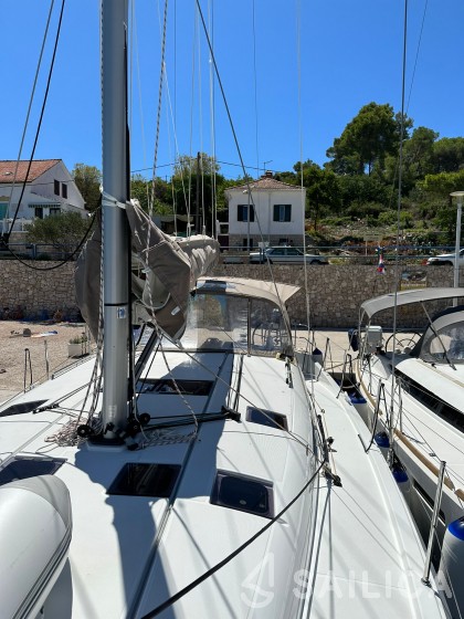 Sun Odyssey 490 - Yacht Charter Sailica