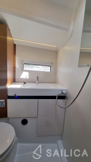 Sun Odyssey 490 - Yacht Charter Sailica
