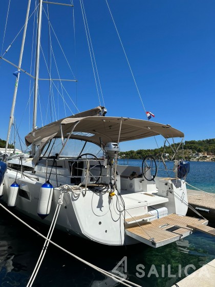 Sun Odyssey 490 - Yacht Charter Sailica