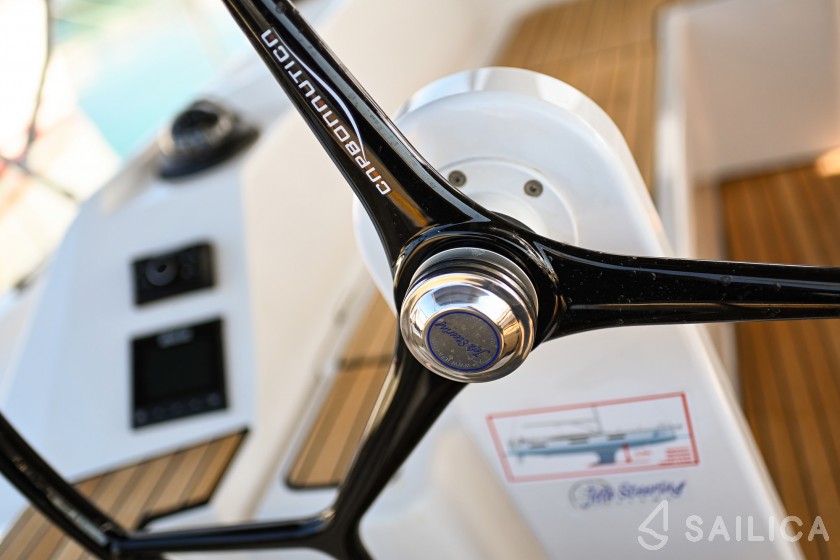 Bavaria C42 - Yacht Charter Sailica