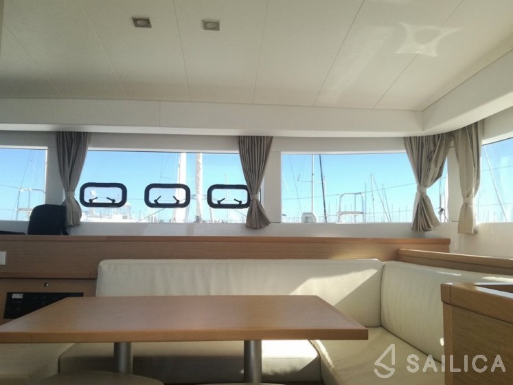 Lagoon 39 - Yacht Charter Sailica