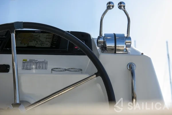 Lagoon 40 - Yacht Charter Sailica