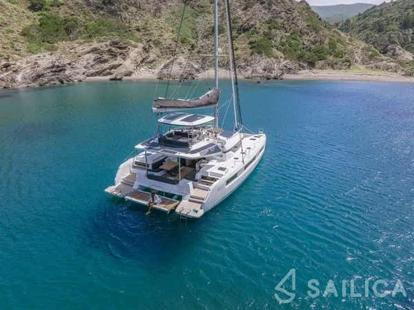 Lagoon 51 - Yacht Charter Sailica