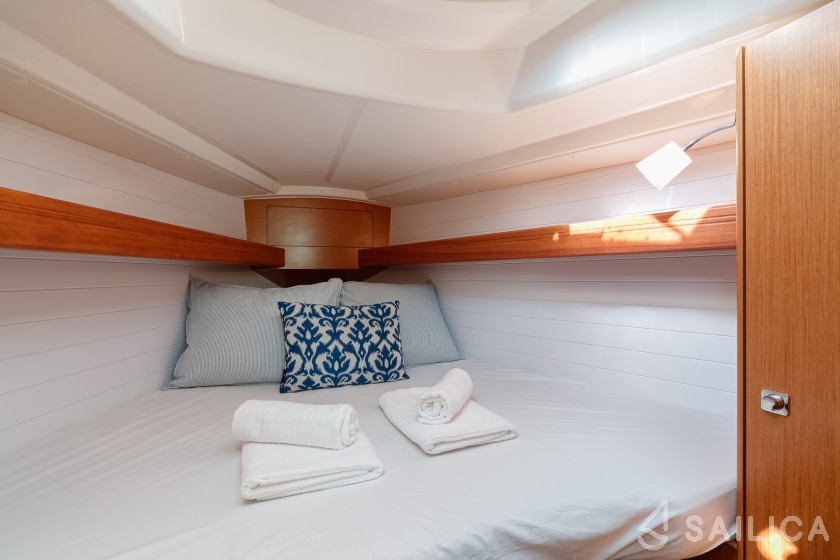 Bavaria 34 - Yacht Charter Sailica