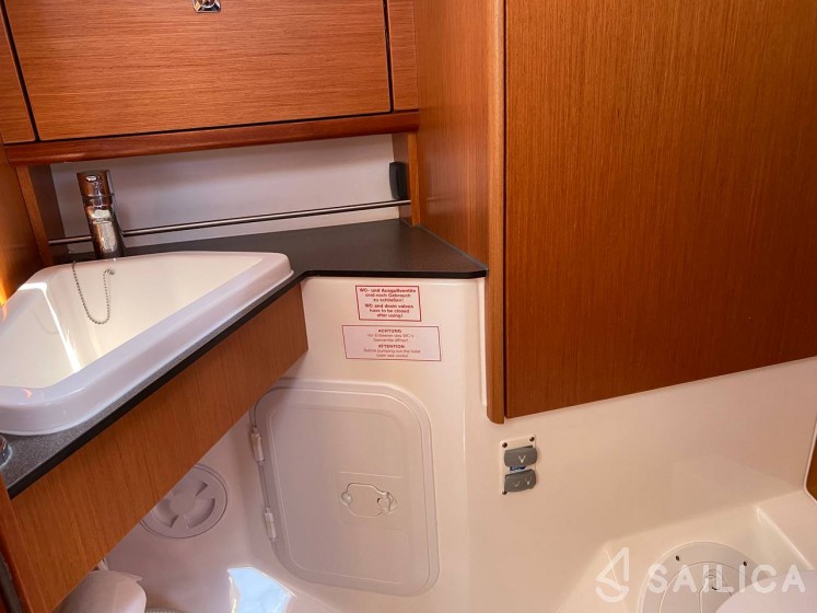 Bavaria 34 - Yacht Charter Sailica
